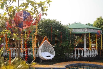 sparrow farms and resort