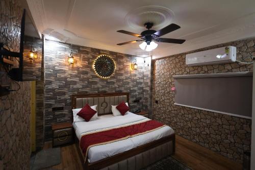 sparrow farms and resort