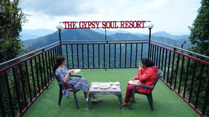the gypsy soul resort kanatal