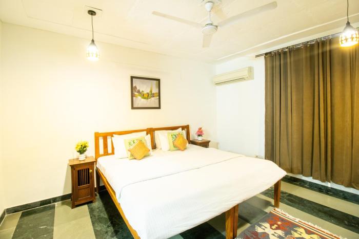 opulent antique 6br villa in gurugram