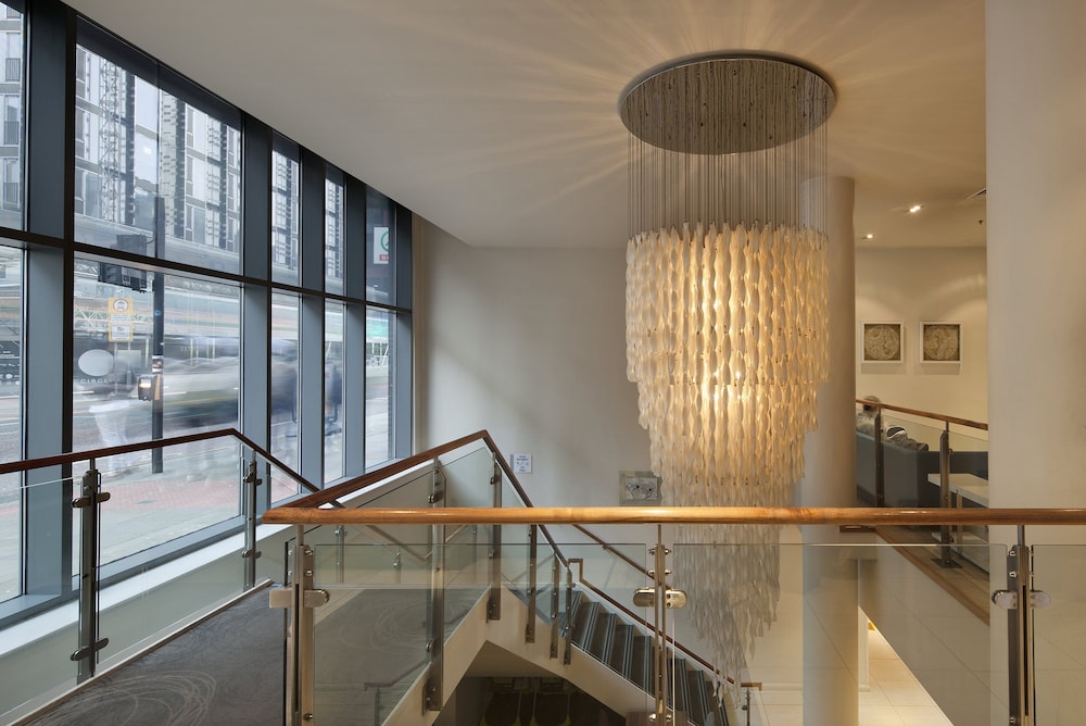holiday inn express manchester cc oxford road by ihg