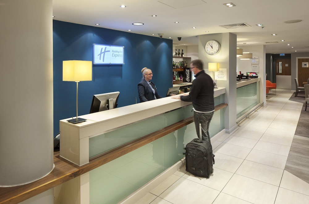 holiday inn express manchester cc oxford road by ihg