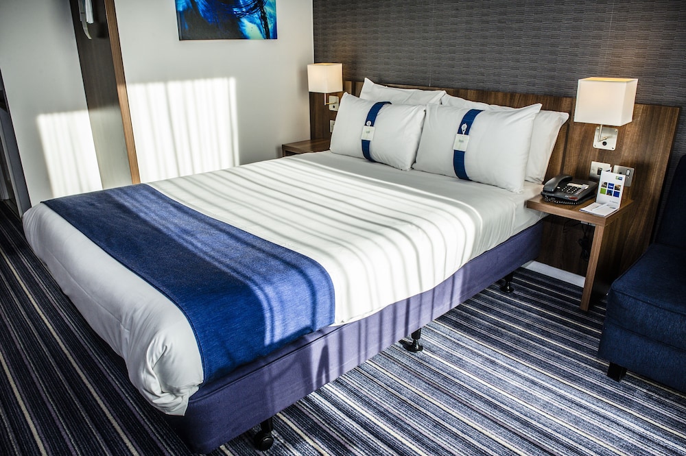 holiday inn express manchester cc oxford road by ihg