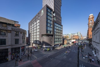 holiday inn express manchester cc oxford road by ihg