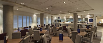 holiday inn express manchester cc oxford road by ihg