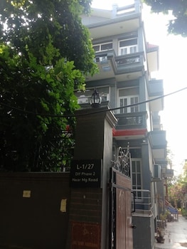 hotel royal india dlf phase 2