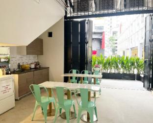 code hostel at lavender