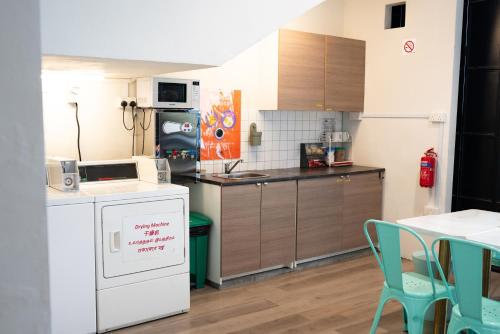 code hostel at lavender