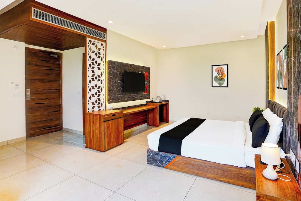 hotel tej plaza near igi airport delhi