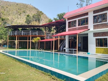 Buddy Hikers Wellness Farmhouse,,3 star