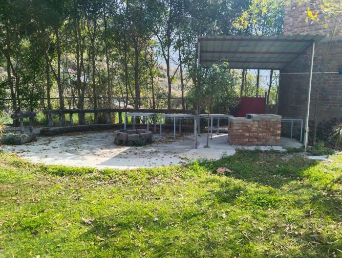 buddy hikers wellness farmhouse