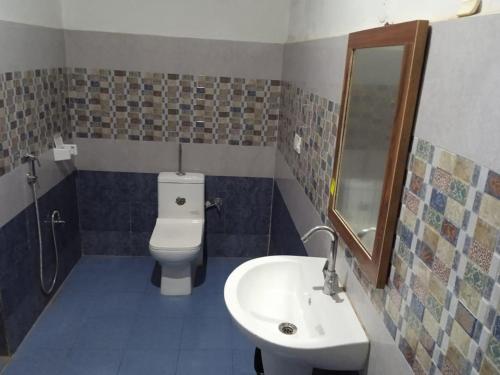 buddy hikers wellness farmhouse