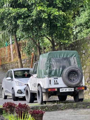 buddy hikers wellness farmhouse