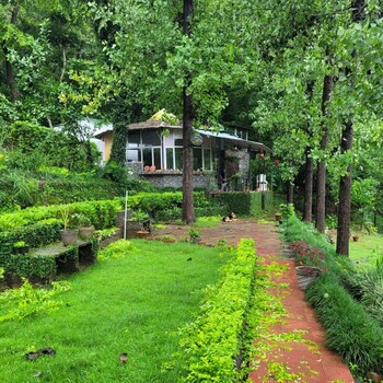 ama stays and trails writers hill nahan sirmaur himachal