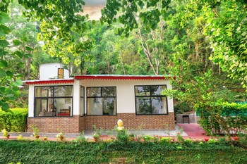 ama stays and trails writers hill nahan sirmaur himachal