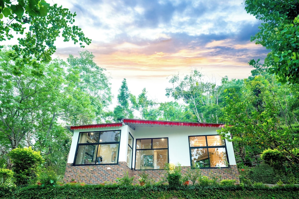 ama stays and trails writers hill nahan sirmaur himachal