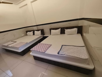 shree radhe radhe palace