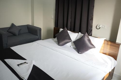 dwaraka heaven luxury rooms