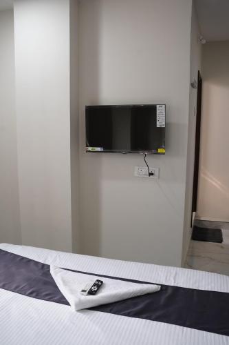 dwaraka heaven luxury rooms