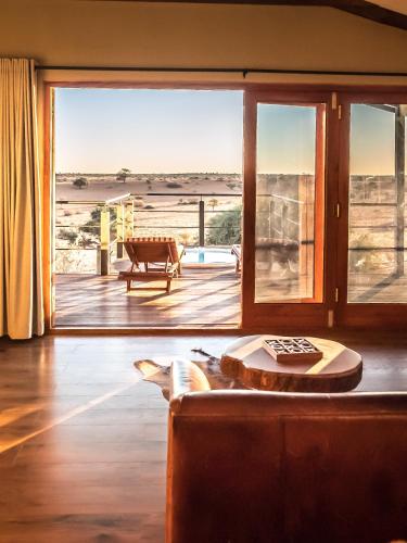 bagatelle kalahari game ranch