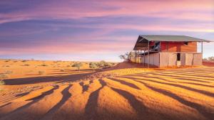 bagatelle kalahari game ranch