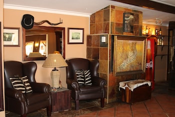 Bagatelle Kalahari Game Ranch,Intu Afrika Kalahari Private Reserve>>Hoachanas,3 star