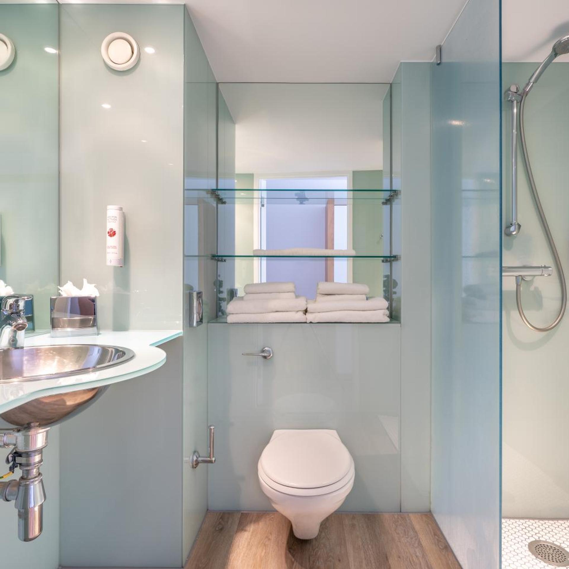 holiday inn bournemouth by ihg