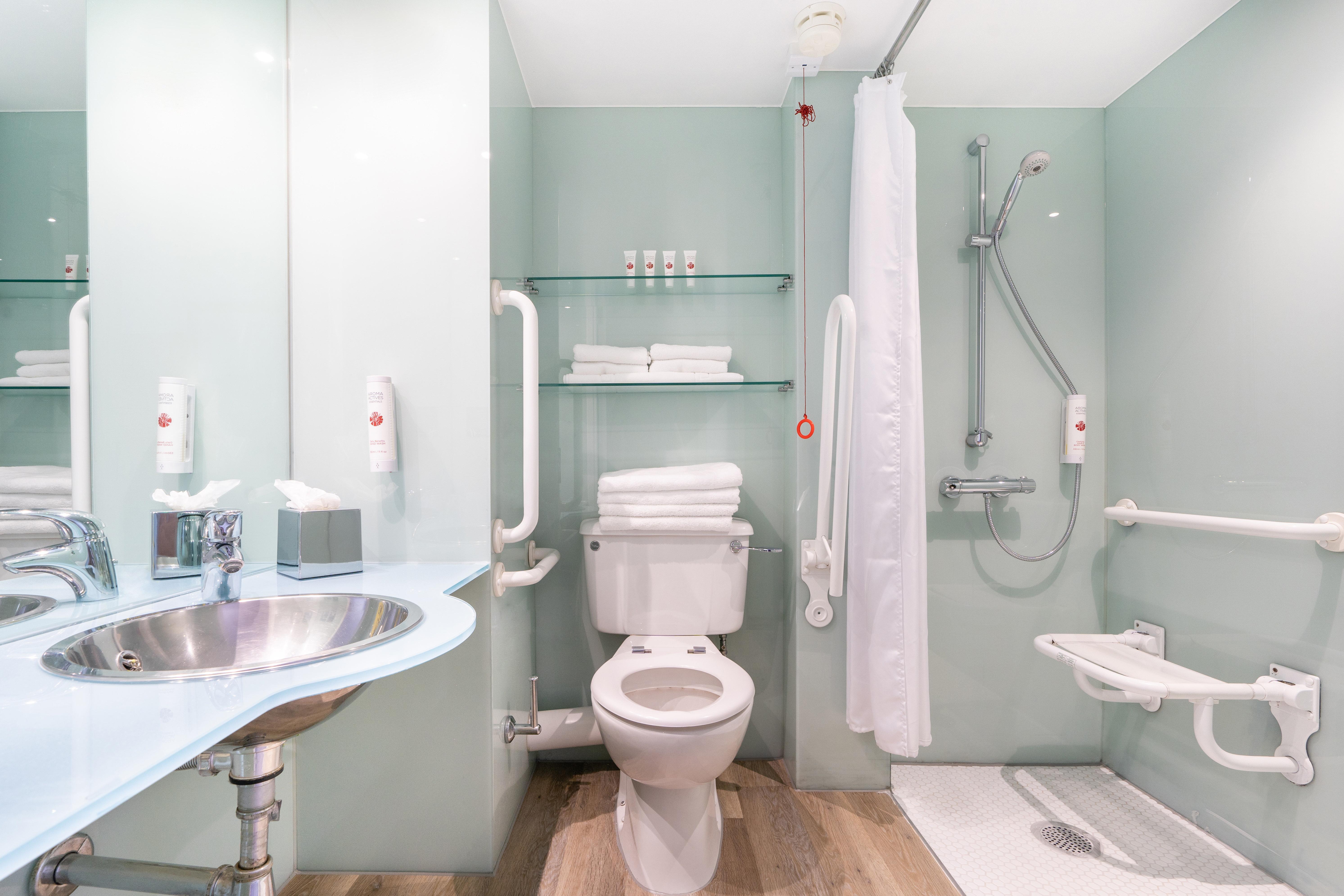 holiday inn bournemouth by ihg