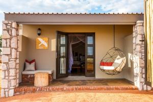 kalahari anib lodge