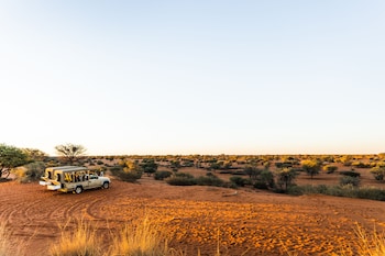 Kalahari Anib Lodge,Near Kalahari Red Dunes,2 star