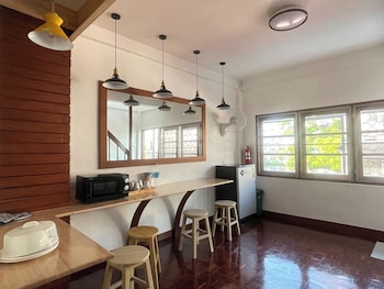 m3 bangkok bake and bed