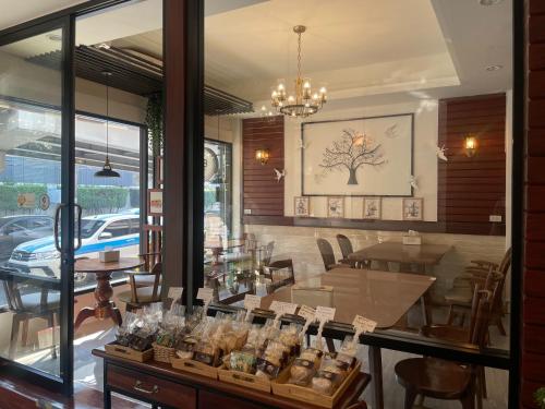 m3 bangkok bake and bed