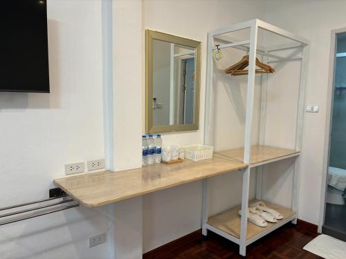 m3 bangkok bake and bed