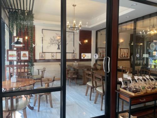 m3 bangkok bake and bed