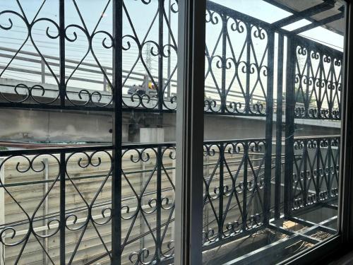 m3 bangkok bake and bed