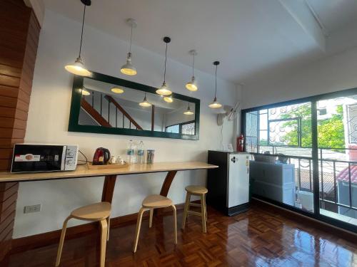 m3 bangkok bake and bed