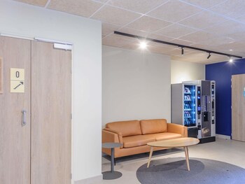 Ibis Budget La Rochelle Puilboreau,62 Rue Du 18 Juin,2 star