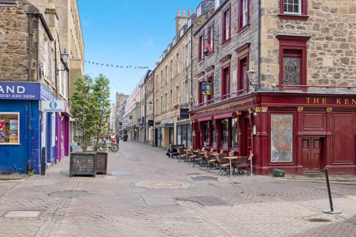 edinburgh