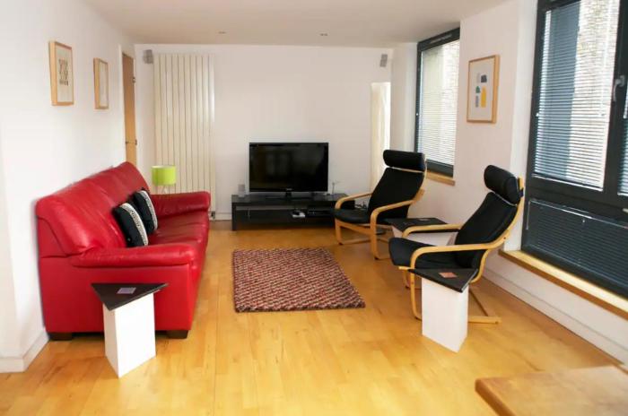 joivy inviting flat in canonmills