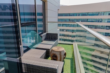 bloomfields grandeur 3br in wave tower