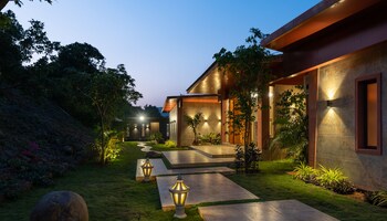 amarjas mountain crest villa
