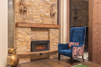 amarjas mountain crest villa