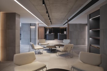 Radisson Hotel Don Mueang Bangkok,,4 star