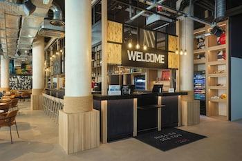 moxy nice