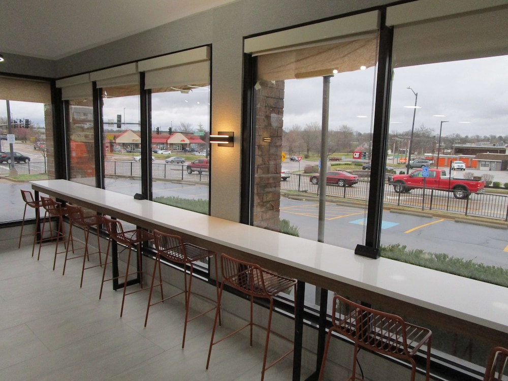 best western plus st louis west westport