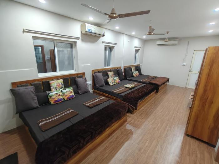 shree kedarnath homestay in ujjain