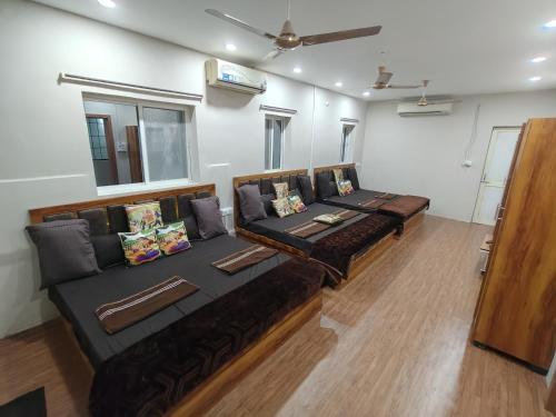 Shree Kedarnath Homestay In Ujjain,,2 star