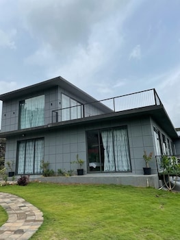 amarjas damtop haven