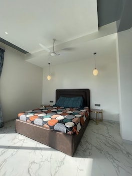 amarjas damtop haven