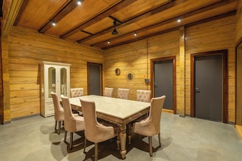 amarjas sunset retreat